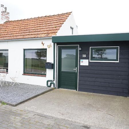 Kustverhuur, 'T Uusje Nieuwvliet Buitenkant foto